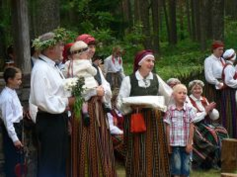 Staļģenē ielīgos Dziesmu un deju svētkus