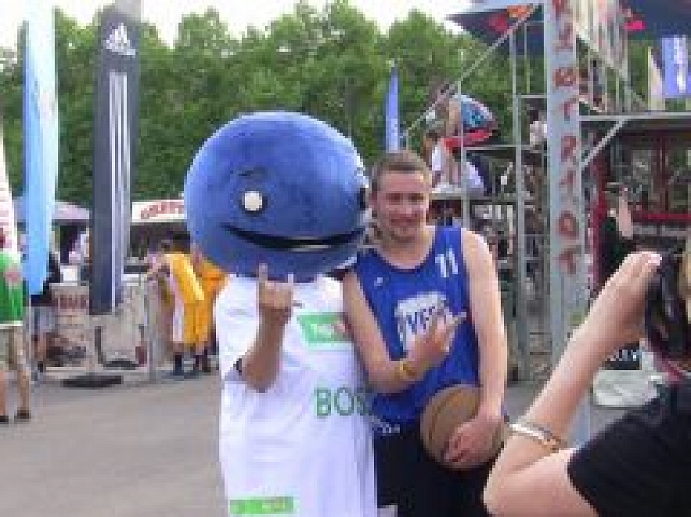 Riga24.lv komandai 5.vieta "Ghetto Games" basketbola rangā