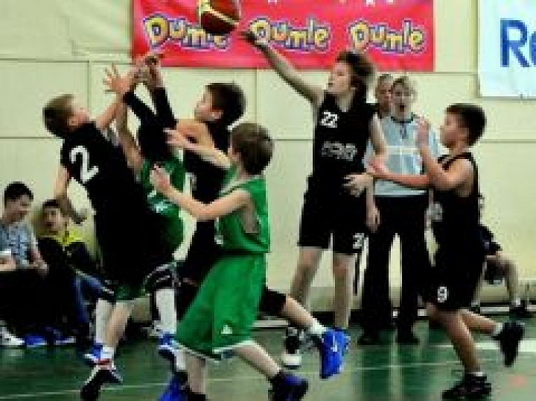 Dumle kausa finālposmā startēs vairāk nekā 70 komandas