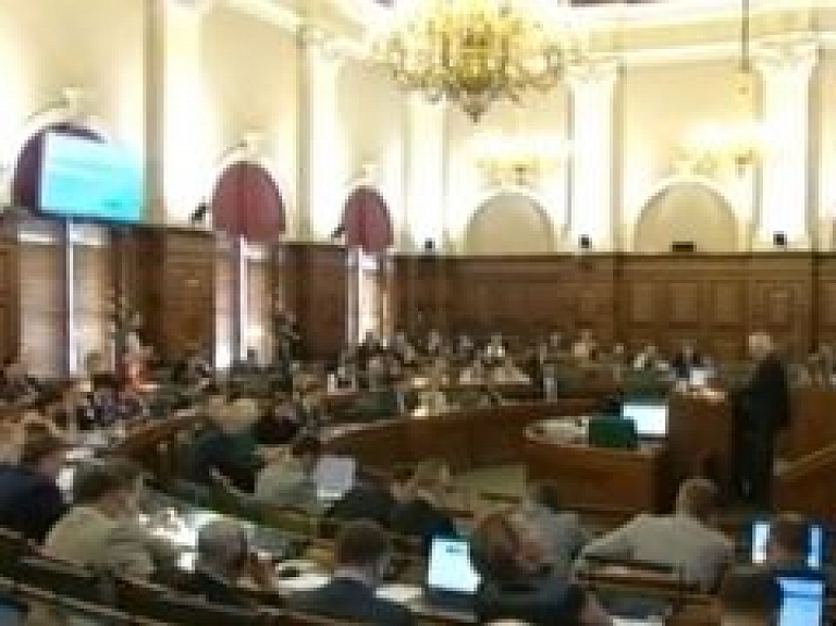 Likuma grozījumi "Liepājas metalurga" dēļ?