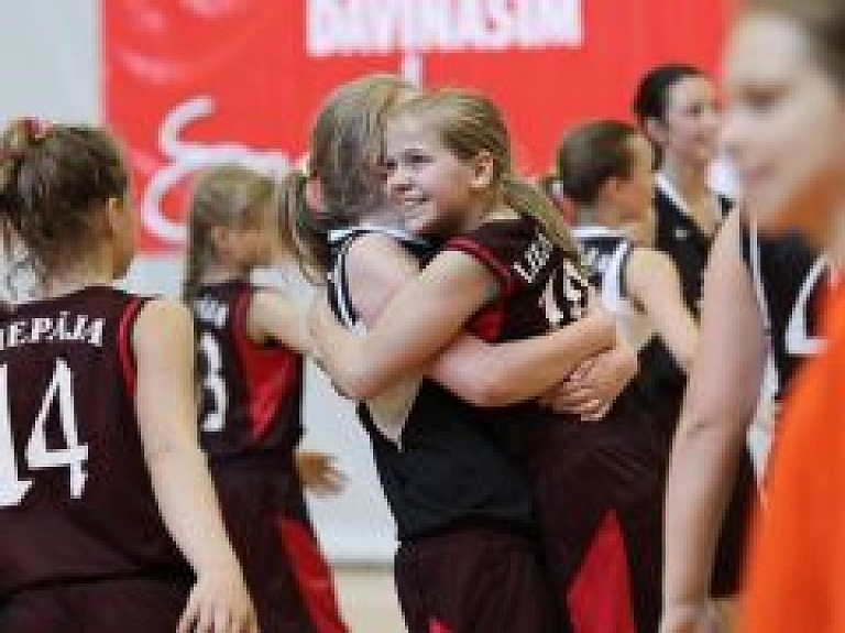 Jauno liepājnieku rēķinā viens sudrabs un divas bronzas