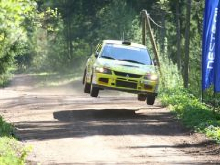 Rally Talsi atgriežas arī slavenais pilsētas ātrumposms
