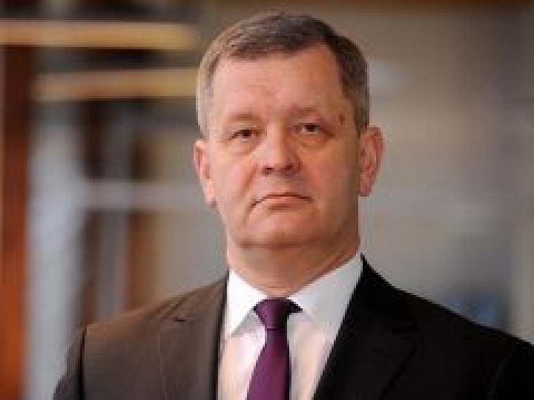 Slakteris: vieglu un patīkamu risinājumu LM situācijā nav