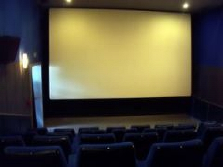 Latvijas kinoteātri pērn spējuši palielināt skatītāju skaitu