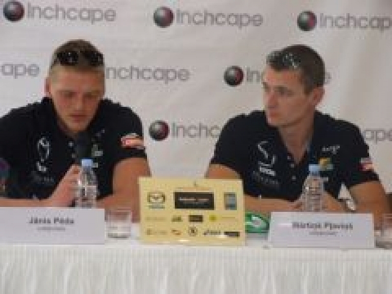 Volejbolisti Pļaviņš un Pēda: sezonas sākums mums nebūs viegls