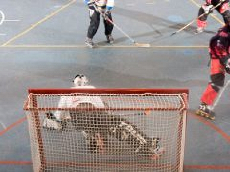 Preiļu hokeja komanda atklātajā hokeja čempionātā iegūst 3. vietu