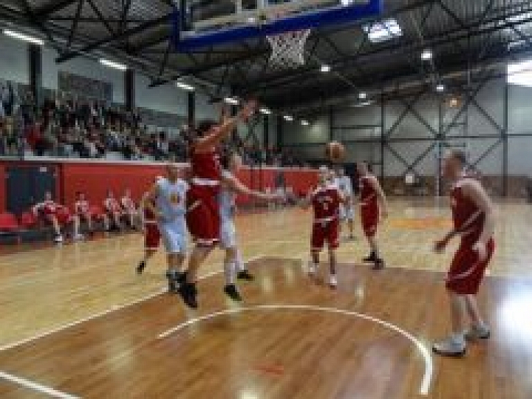 Balvos noslēdzies novada atklātais basketbola čempionāts