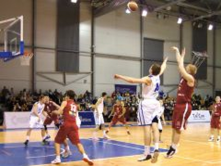 BK "Jēkabpils" dramatiskā cīņā piekāpjas Latvijas Universitātei