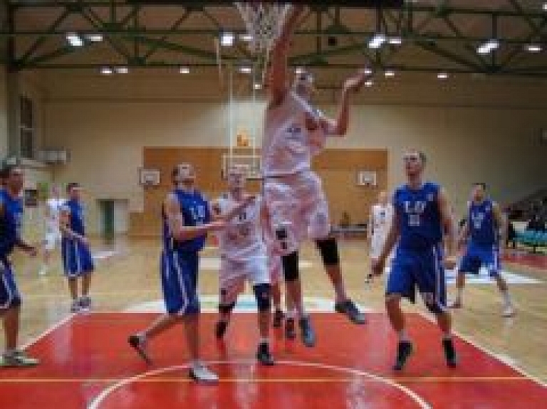 BK "Jēkabpils" mājas spēlē uzveic BK "Latvijas Universitāte"