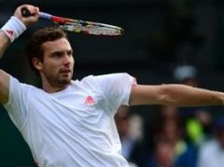 Gulbis sasniedz Indianvelsas "Masters 1000" sērijas turnīra pamatsacensības