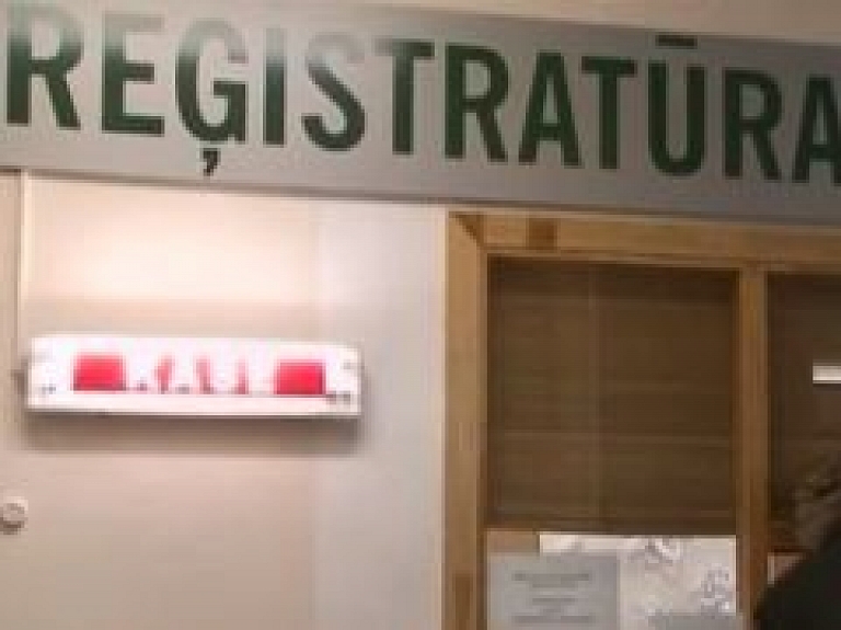Rēzeknes slimnīcā, iespējams, norakstītas narkotiskās vielas (video)