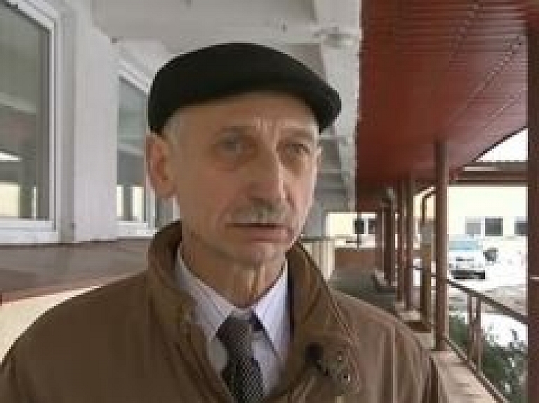 Rēzeknes slimnīcā pazudušas narkotisko zāļu uzskaites grāmatas (video)
