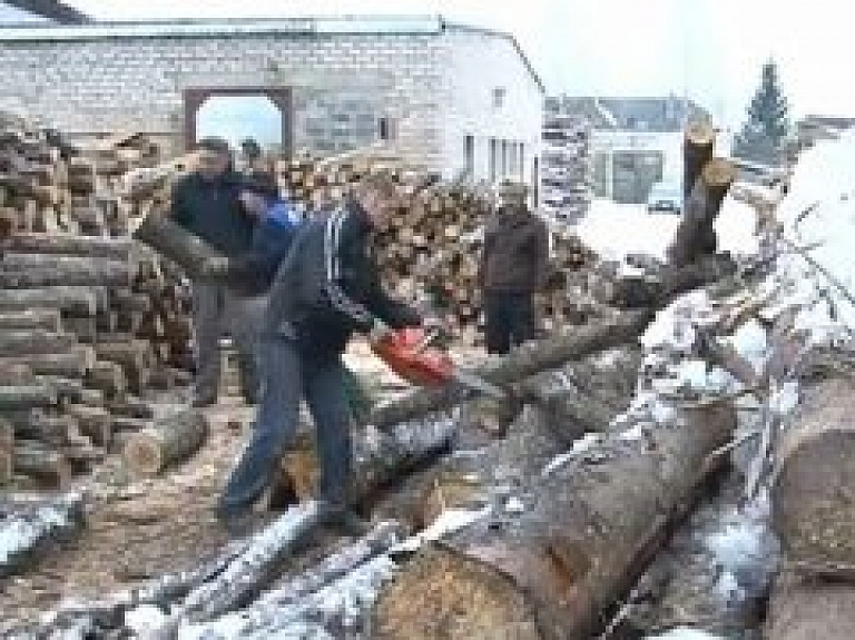 Zilupē zemi apkures tarifi (video)