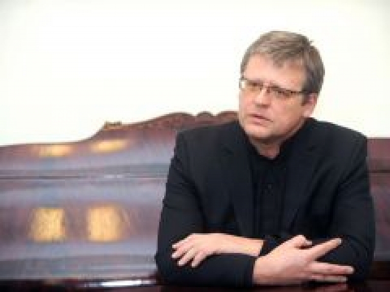 Belēvičs: Ušakovam bijusi laba sociālā, bet ļoti stulba saimnieciskā politika