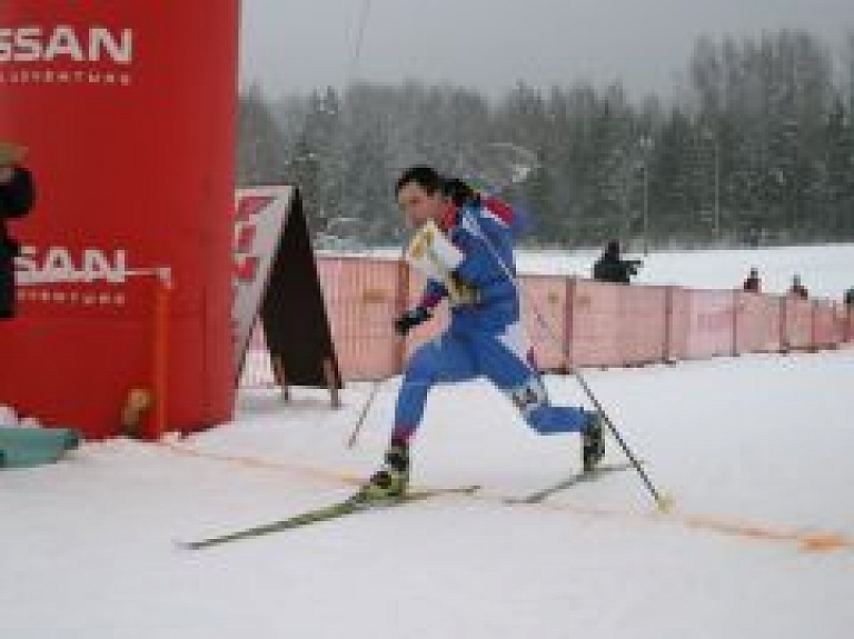 Gaiziņkalnā sācies EČ orientēšanās sportā ar slēpēm