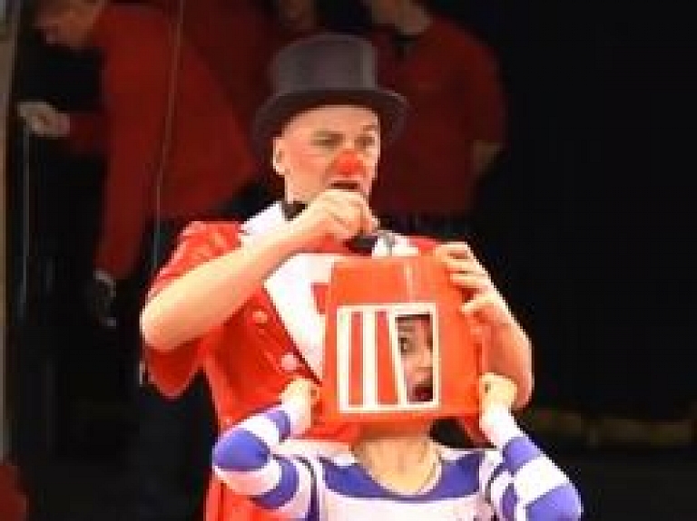 Rīgas Cirkā satiekas "dārgakmeņi" no visas pasaules