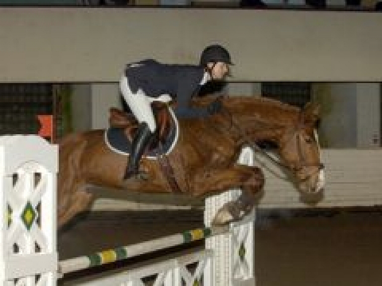 Latvijas Jātnieku federācijas rīkotajā čempionātā uzvar Maira Leja ar Anytime