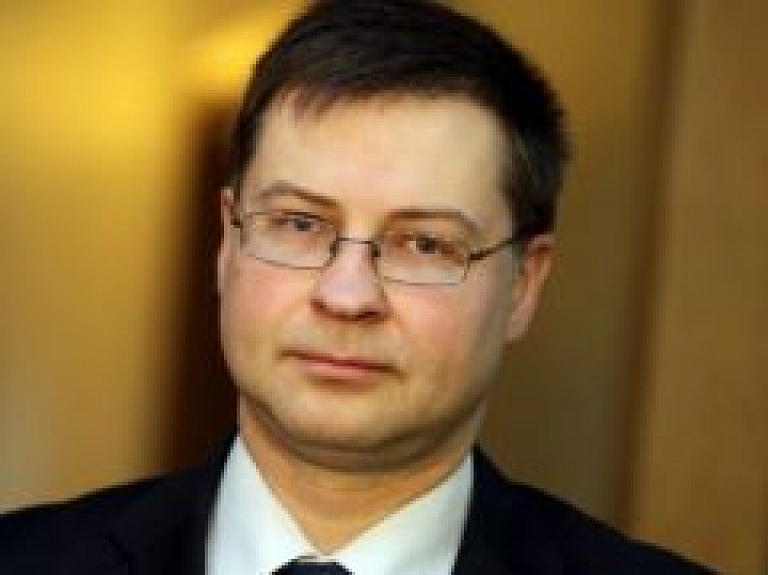 Dombrovskis sasauks sanāksmi par situāciju "Liepājas metalurgā"