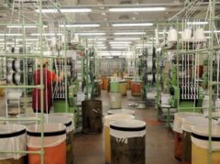 "Lauma Fabrics": OIK palielinājums grauj Latvijas ražotāju konkurētspēju