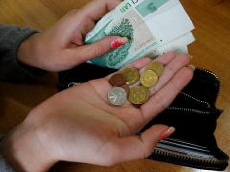 Skrundā atalgojuma palielināšana izpildvarai raisa diskusiju