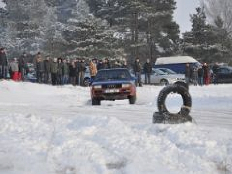 "Lūsis 2013" pulcē arvien vairāk dalībnieku