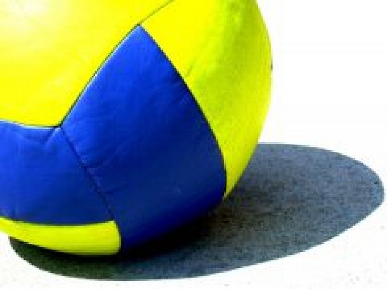 Apbalvoti Bērzpils volejbola turnīra labākie sportisti