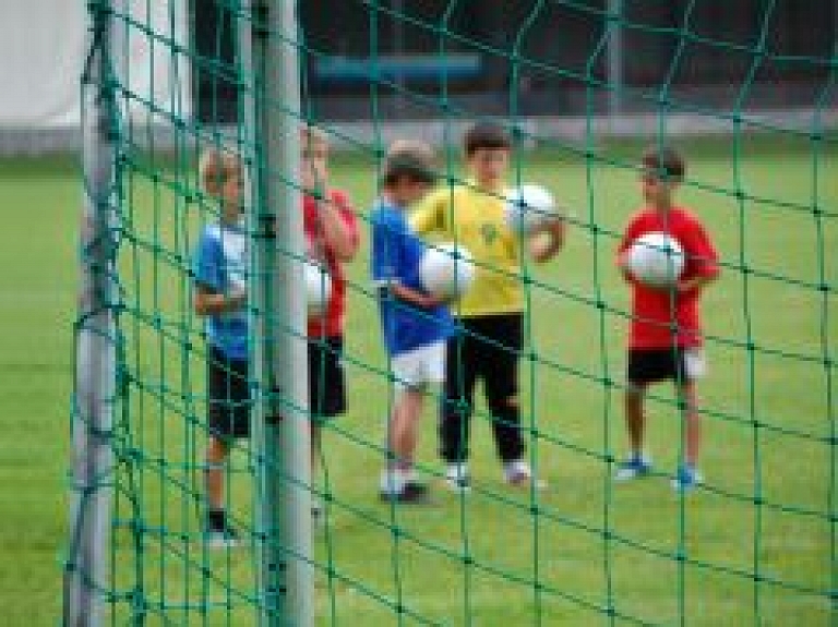 Rīga uz trim mēnešiem kļūs par Eiropas jaunatnes futbola galvaspilsētu