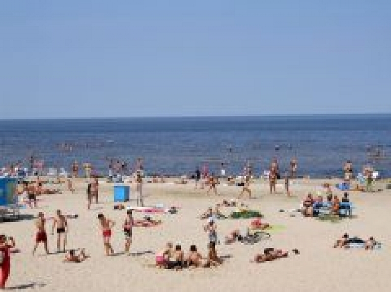 Sabiles uzņēmums apņēmies rīkot Zvejnieksvētkus Pāvilostā