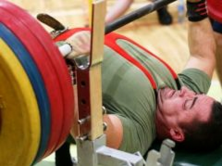 Jelgavā notiks Latvijas čempionāts svaru stieņa spiešanā bez ekipējuma