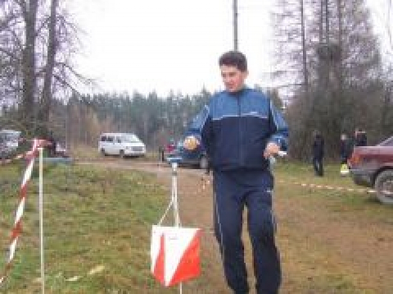 Orientēšanās sacensības "Uz divu sezonu robežas 2012" Viesītes novadā