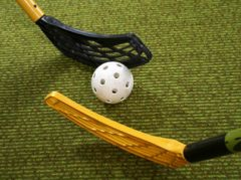 Aicina uz florbola turnīru Vīpē