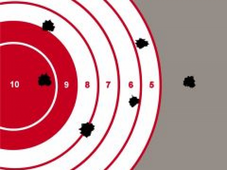 Viļakā aizvada piemiņas turnīru ložu šaušanā