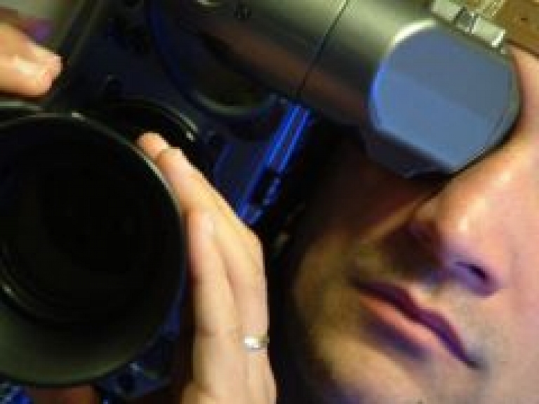 Ādažu bāzes tuvumā Lindermans meklējis filmēšanas vietu Krievijas žurnālistiem