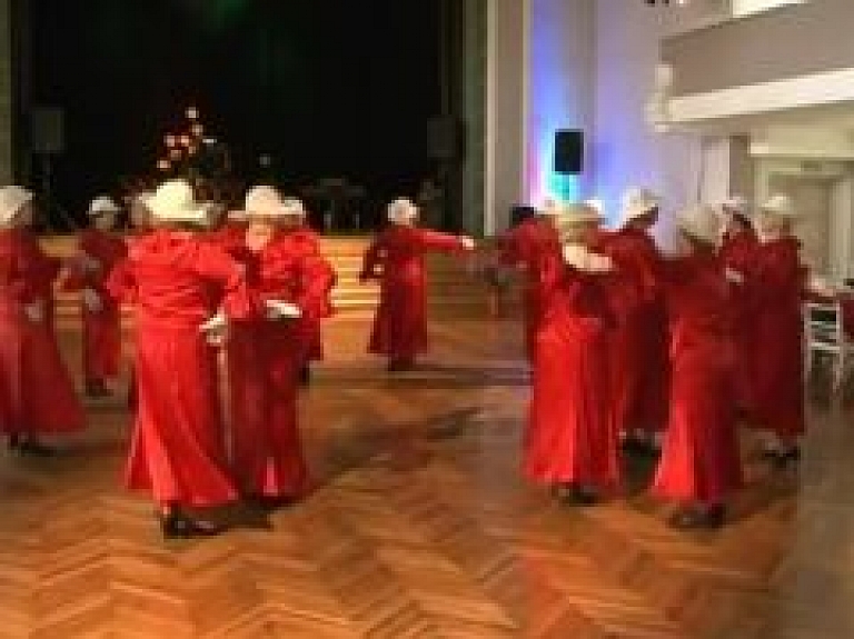 Senioru dienas svinības Jēkabpilī (video)