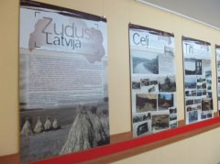 Jelgavā skatāma izstāde "Zudusī darbīgā Latvija"
