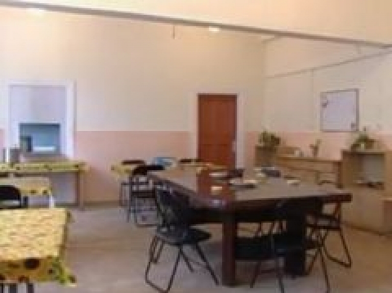 Lauberes bērnu namu demolētājs izglītojas Latgalē (video)