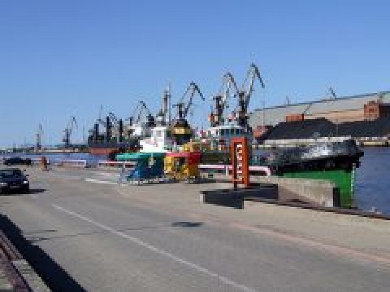 Ventspils brīvostā kravu apgrozījums palielinājies par 15%