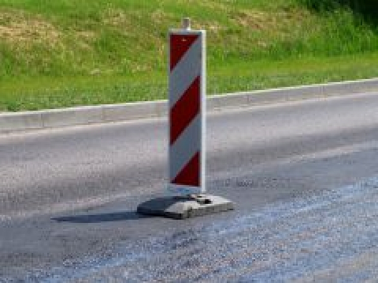 Ludzā asfaltēs Tālavijas ielas posmu