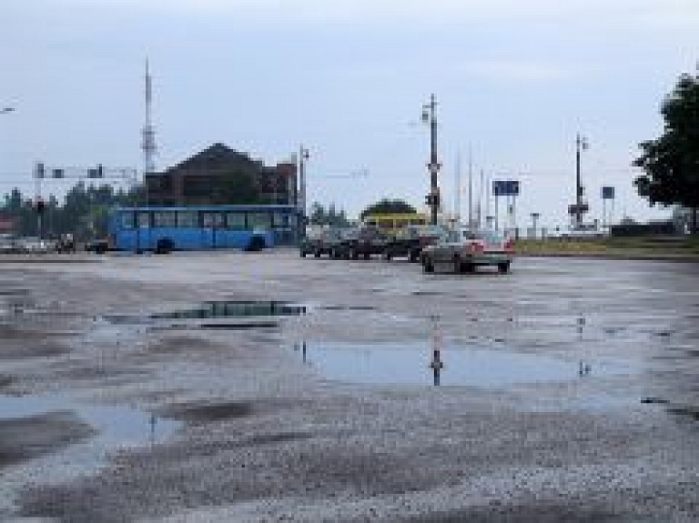 "Liepājas autobusu parks" dibina meitasuzņēmumu "Rumba Tours"