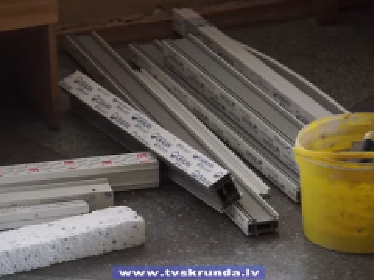 Skrundas TV: Skrundas vidusskolā noris remonta darbi
