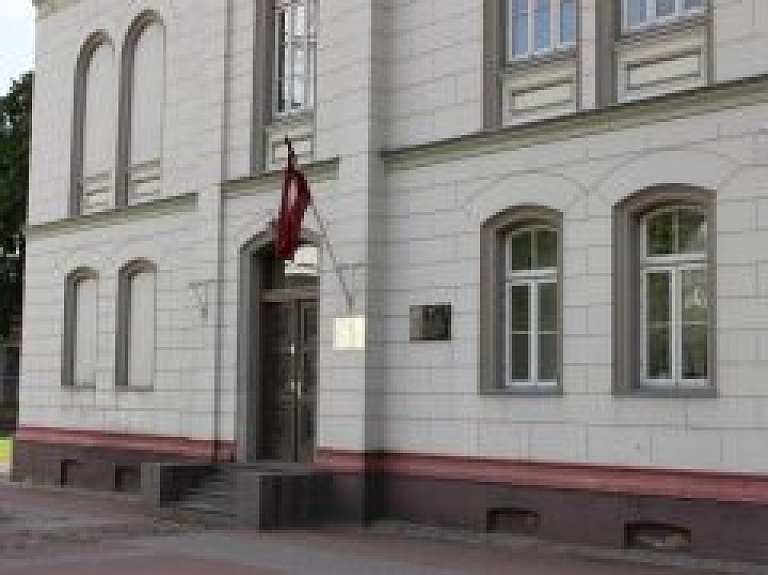 Bāriņtiesa pārsūdz spriedumu Liepājas pedofilijas lietā