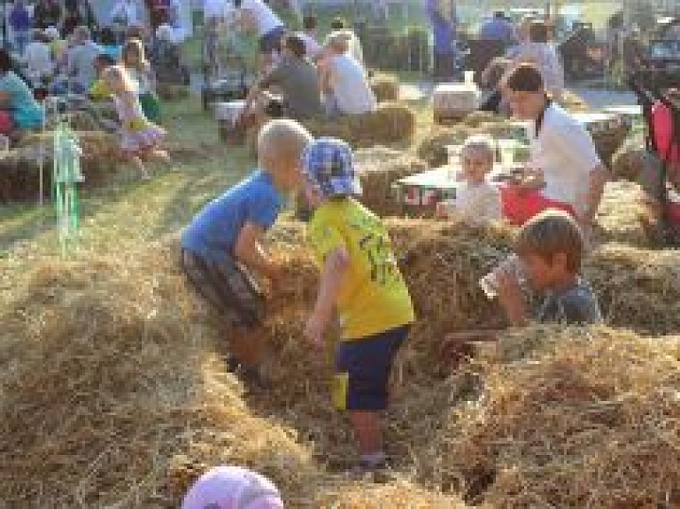 Valmieras pilsētas svētkos darbosies Bērnu un jauniešu parks