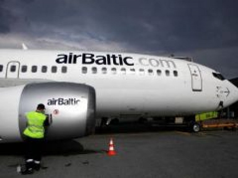 Satiksmes ministrs: "airBaltic" investora meklējumos runājam ar diviem uzņēmumiem un Baltijas valstīm