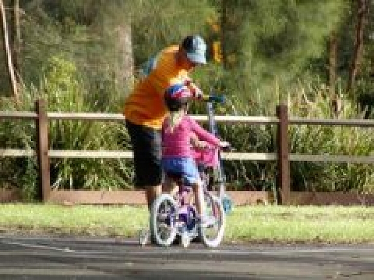 Veselības diena Kuldīgā lielāko interesi raisa ģimenēm ar bērniem