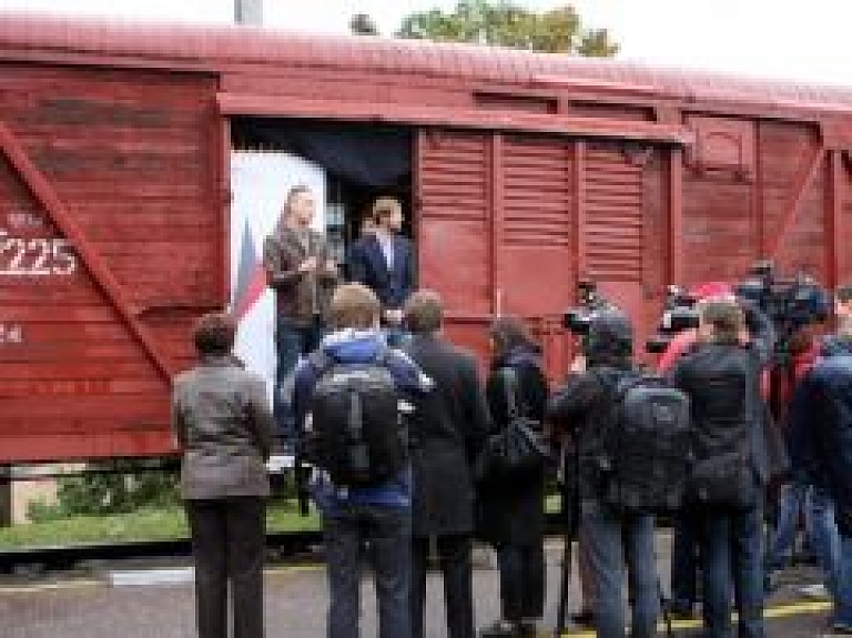 Rīgā viesojas vilciens "Cosmic Underground"