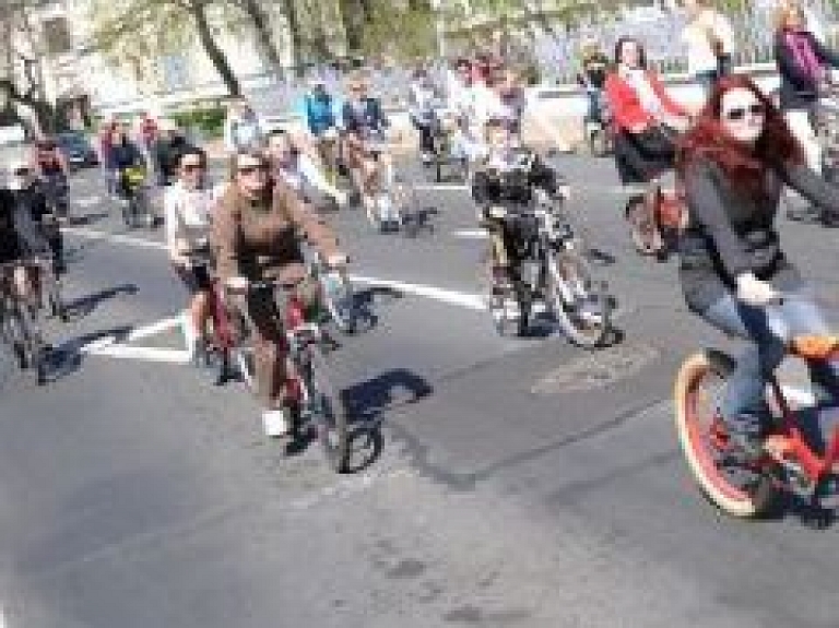 Siguldā notiks velopiedzīvojums "OMAbike Tūre"