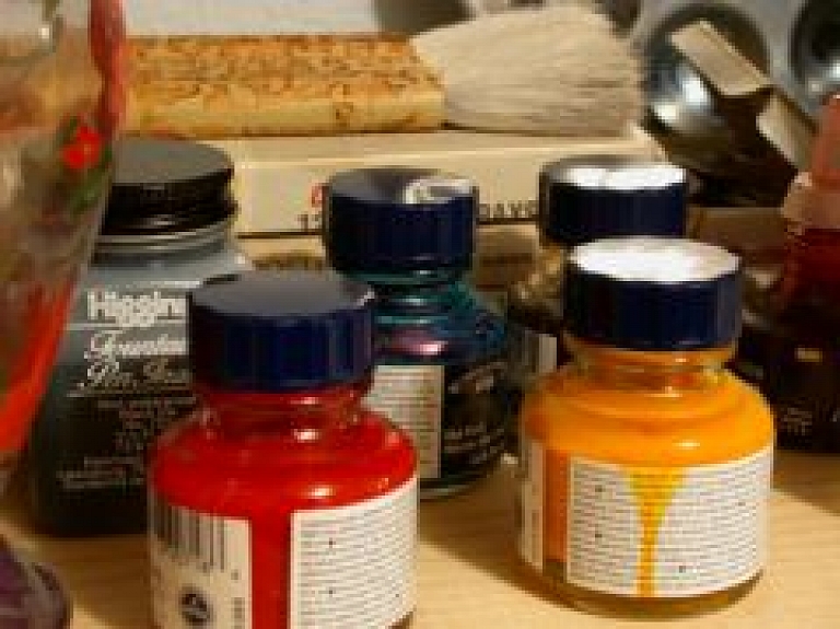 Turaidas muzejrezervātā skatāma Mākslas skolas audzēkņu izstāde