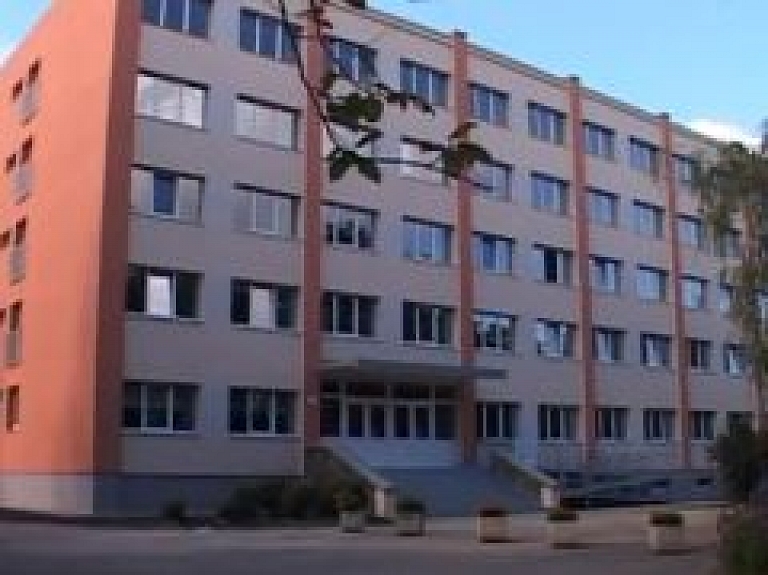 Kopmītņu iemītnieki Laidzē no aukstuma vairs nebaidās (video)