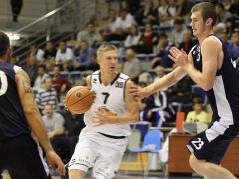 "Lauvas" Liepājā piedzīvo zaudējumu "Dņipro"