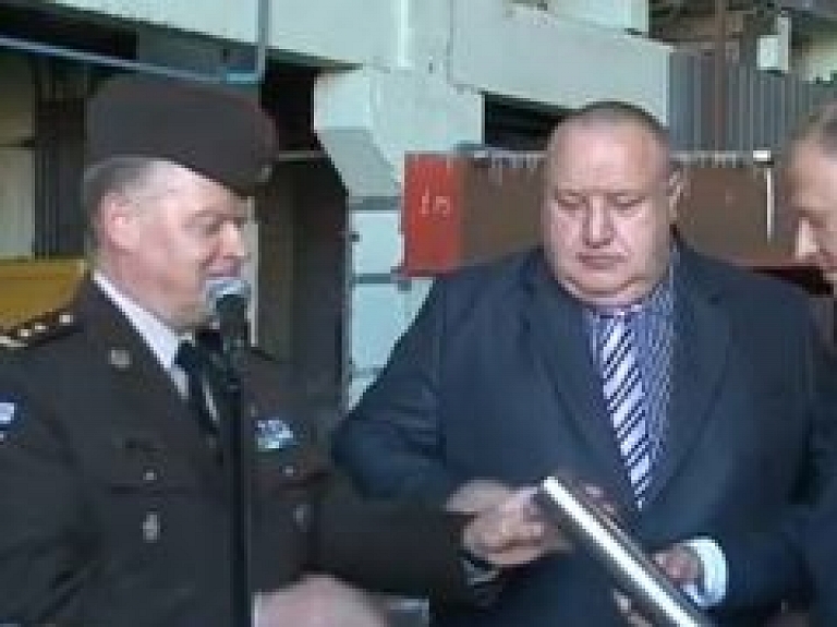 Patruļkuģim "Rēzekne" ielika ķīli (video)